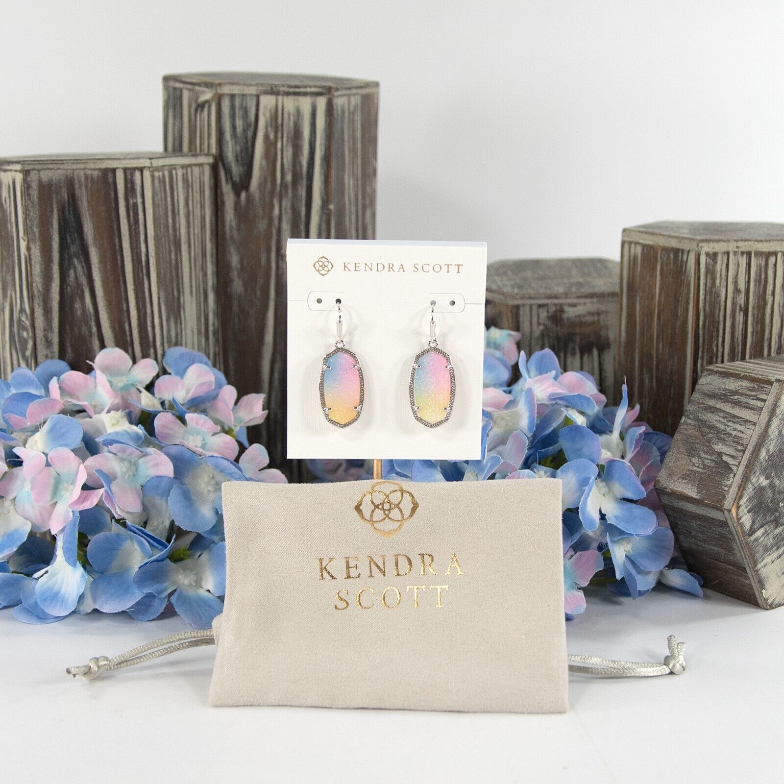 Pink kendra online scott earrings