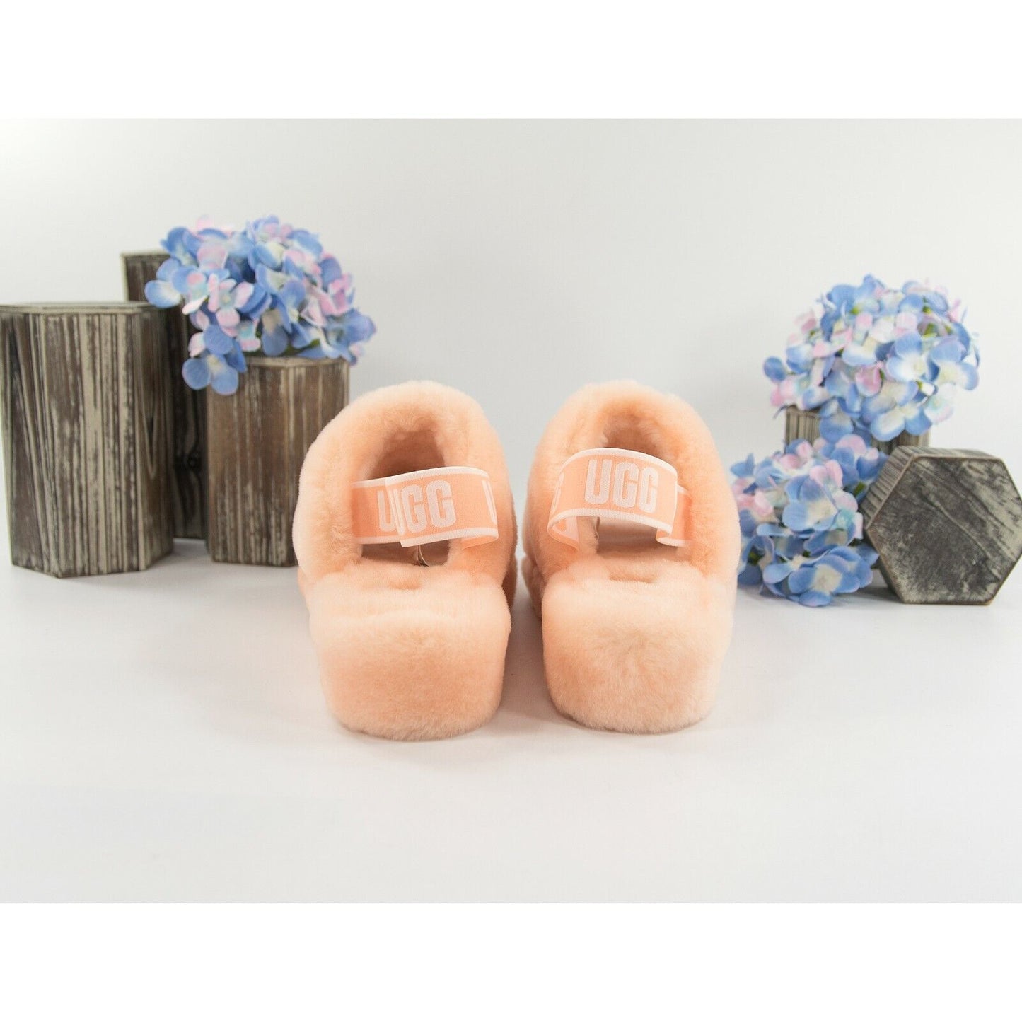 UGG Fluff Yea Peach Sheepskin Fur Slippers Slides Sandals Size 8 NIB