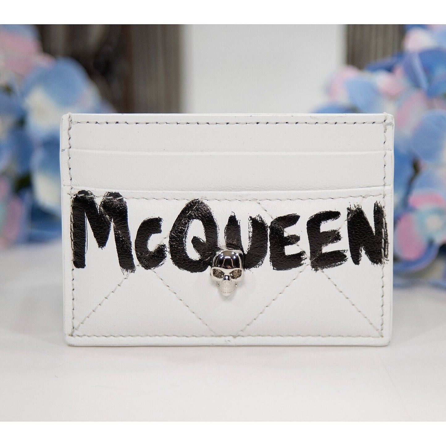 Alexander McQueen White Black Quilted Nappa Leather Skull Card Case Holder NWT