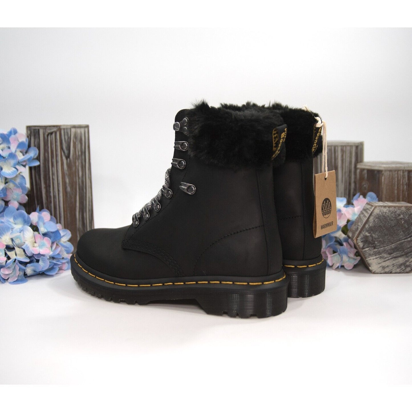 Dr. Martens 1460 Serena Streeter Faux Fur Collar Black Leather Boots Size 6 NIB