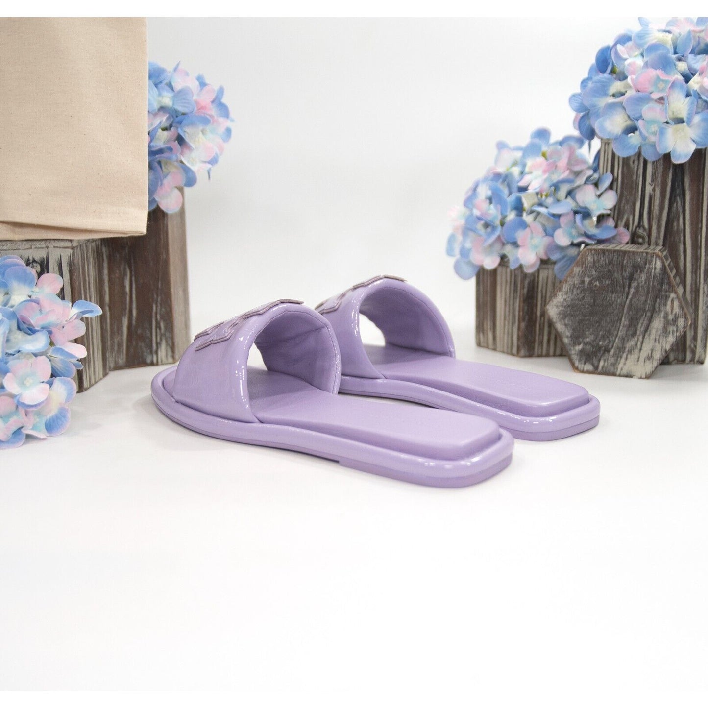 Tory Burch Lavender Cloud Patent Leather Double T Padded Sport Slide Sz 9 NIB