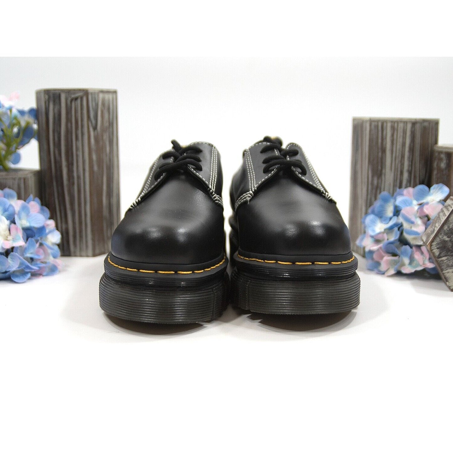 Dr. Martens Audrick Quilted Black Lux Nappa Leather Oxford Shoes Size 10 NIB