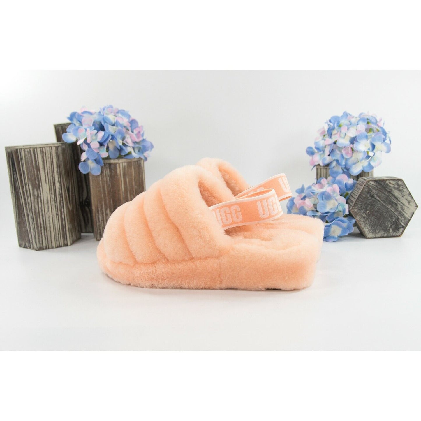 UGG Fluff Yea Peach Sheepskin Fur Slippers Slides Sandals Size 8 NIB